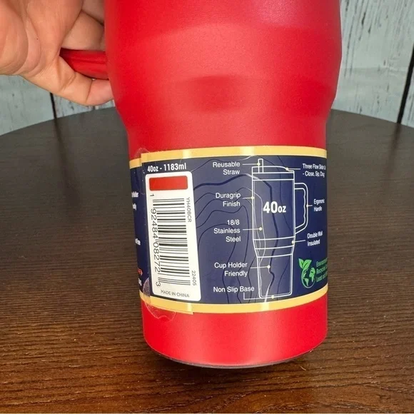 Buc-Ee’s 40 oz water jug tumbler with reusable straw by Yukon Outfitters. New - Picture 5 of 11